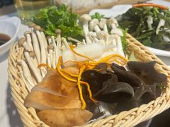 -黑鸡小馆(金源店)