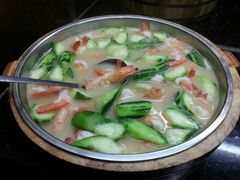 胜瓜鱼付煮鲜虾-听涛轩酒家