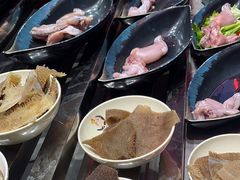 -新艺自助美食城(中山路店)