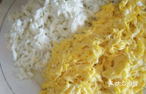 Fried Sea Cucumber with Egg White