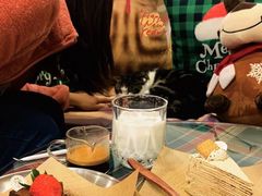 -C.Y Cafe