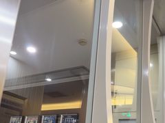 -圣呗口腔·舒适化种植牙·矫正中心(广州总院)