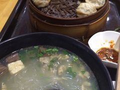 -百年尹氏汤包(湖南路狮子桥店)