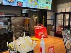 -老娘舅(吴淞路店)