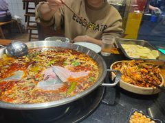-小饕荟雅安贡椒鱼鲜馆(广福桥店)