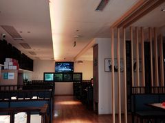 -虹泥小厨(南国花园总店)