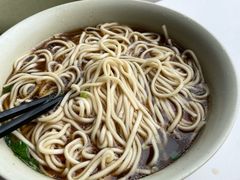 -李先生牛肉面大王(北京站售票厅餐厅)