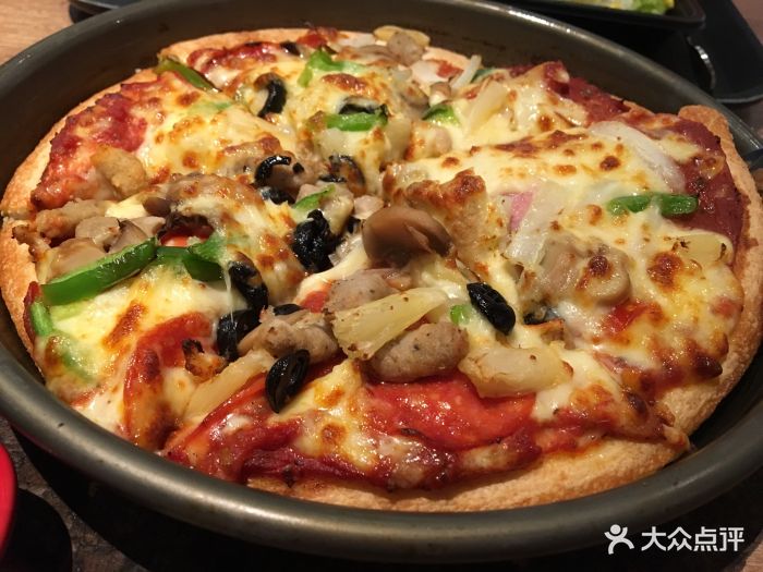 必胜客(凯德中心bistro店)普装铁盘至尊披萨图片 - 第2张