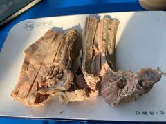 手抓羊肉-青海名吃尕张娃非遗烤肉(海湖总店)