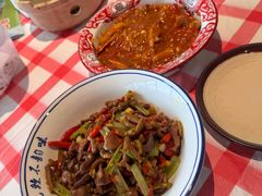 -笨豆腐居民楼菜馆•江西小炒(天津开发区店)