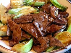 菜梗炒猪肝-菲乐餐厅(三十年经营·湖滨路店)