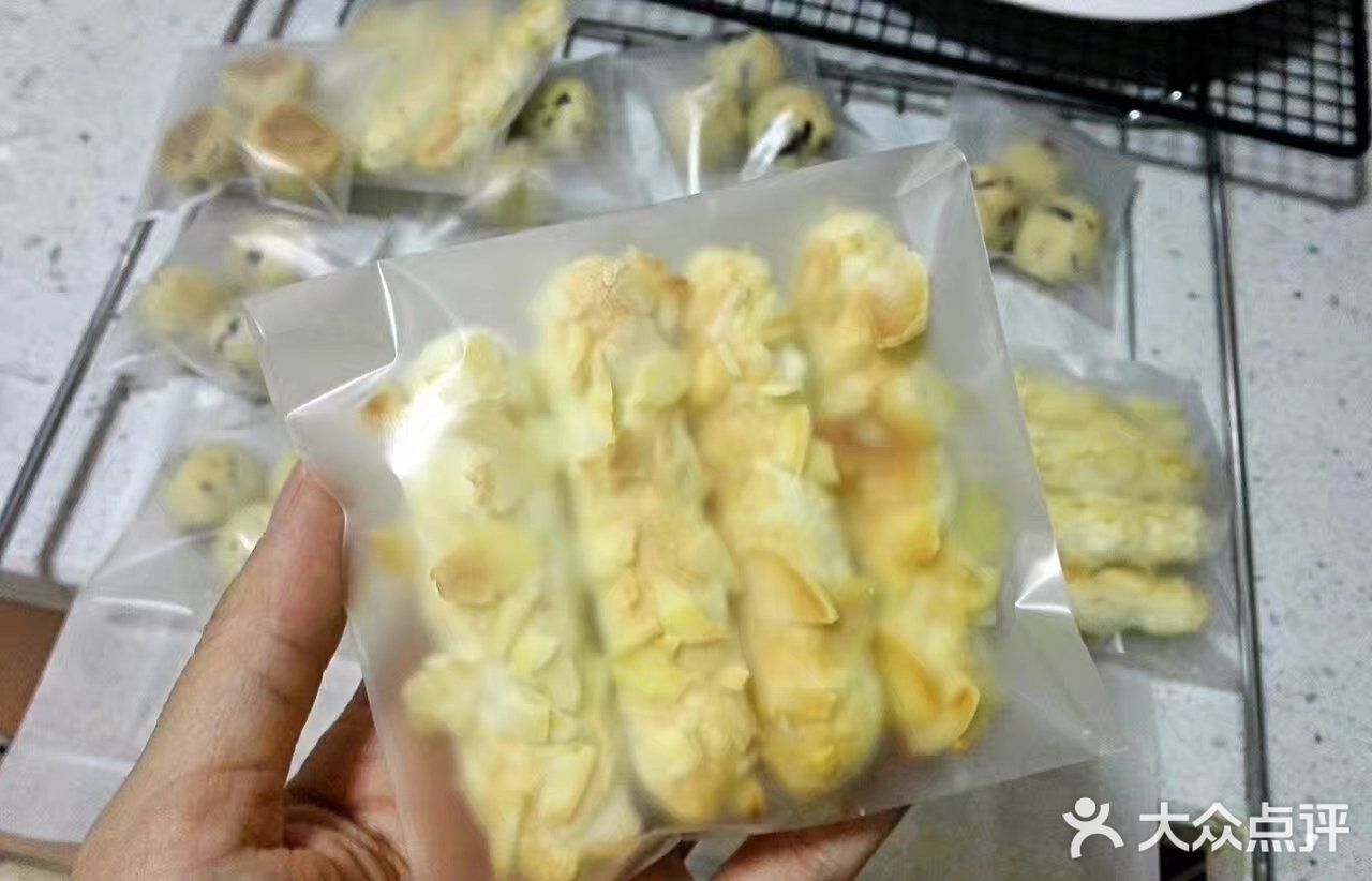 手指饼干咔咔咔～