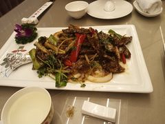 -鹿鸣春饭店(总店)