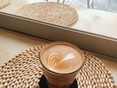 咖啡拿铁Latte-悟白咖啡WoobyCafe