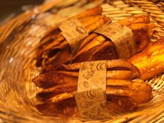 -万利隆·活力烘焙(人民路店)