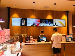 -巴黎贝甜(大宁国际商业广场店)