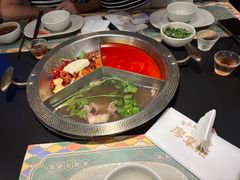 -廖掌柜·重庆鲜货火锅(上海首店)