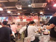 大堂-鲜入围煮花胶鸡海鲜火锅