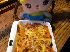 -意国小镇披萨牛排餐厅(新玛特店)