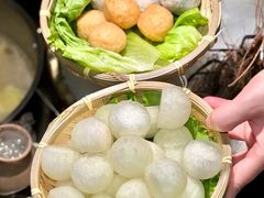 -得意咚瓜·顺德鱼生·冬瓜火锅(深圳首店)