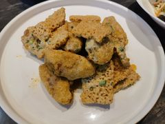 咸蛋黄鸡翅-王家大院·南京菜(湛江路总店)