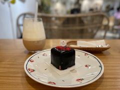 -共舞时光猫咖·狗咖(新街口店)