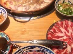 -洱火云南酸菜牛肉火锅(石景山当代商城店)