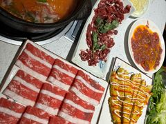 -贵府酸汤牛肉火锅·贵州老字号(飞山街店)