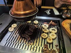 -臻牛烤肉