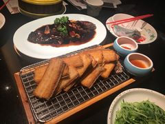 -老头儿油爆虾·知味杭州(爱琴海购物中心)