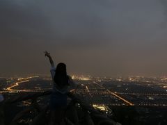-鬼笑石后山停车场