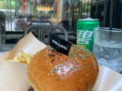-shark burger·鲨鱼汉堡(交子大道店)