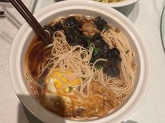 -湘知湘味(岳麓山店)
