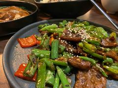 双椒牛肉-来龙里 精致 东南亚餐室(万象城店)