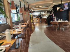 -俏贝拉(裕后街店)