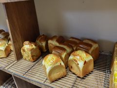 -沁屋面包店(人民东路店)