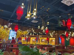 -老滇山寨•云南特色菜•地方菜•民族风情歌舞表演(金碧店)