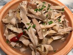 -梁家大院•农家菜(昆山会展中心店)