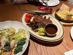 -芭莉与彩虹西餐厅(成都合生汇店)