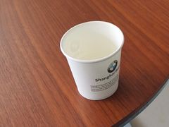 -上海宝信宝马4S店