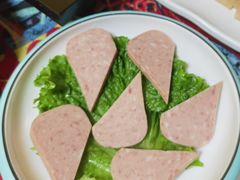 梅林午餐肉-弘烨 贵州酸汤 鱼火锅(东财店)