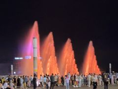 -东港音乐喷泉广场