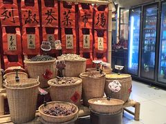 -刘淑芬·活鱼铁锅炖(北京首店)