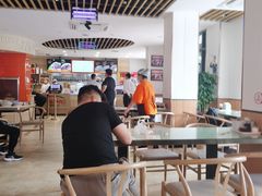 -闫家驴肉老店(华电一校店)
