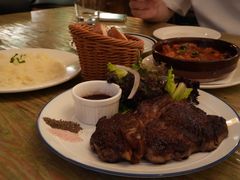 -羽深肉铺 Steak & Wine