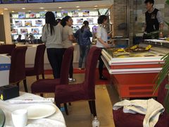 -赶海部落海鲜城(海阳路店)