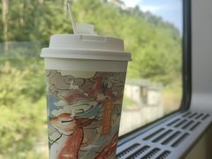 -茶理宜世(广州南站（站内）3楼B17检票口店)