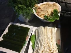 -七欣天香辣蟹火锅(无锡金太湖国际城店)