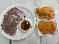 -伊穆祥牛肉面总店·清真