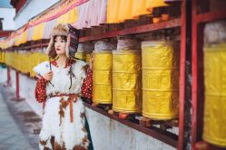 -风马映像摄影工作室(布宫店)